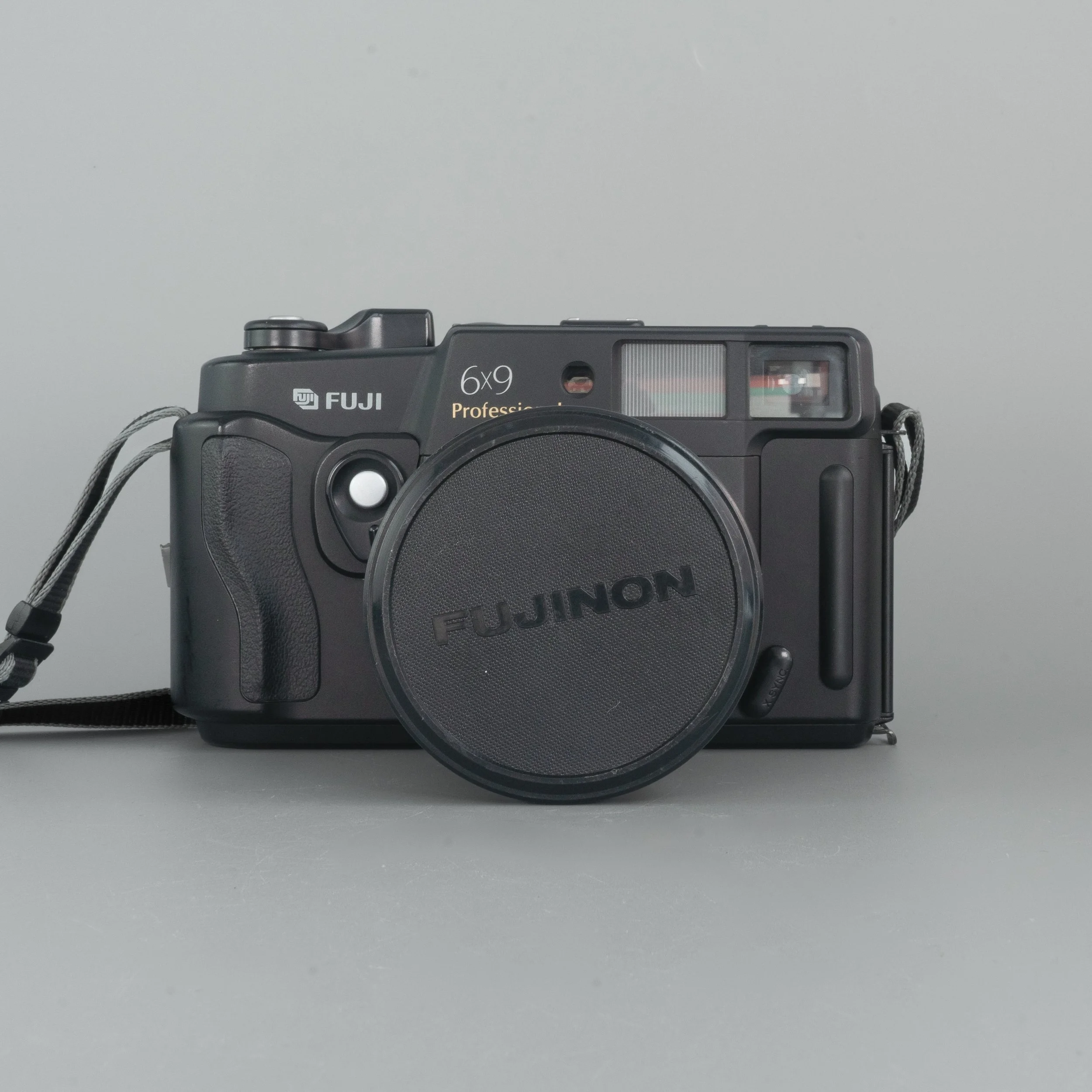 Fuji GSW690 iii 6x9 Professional, — LensFayre